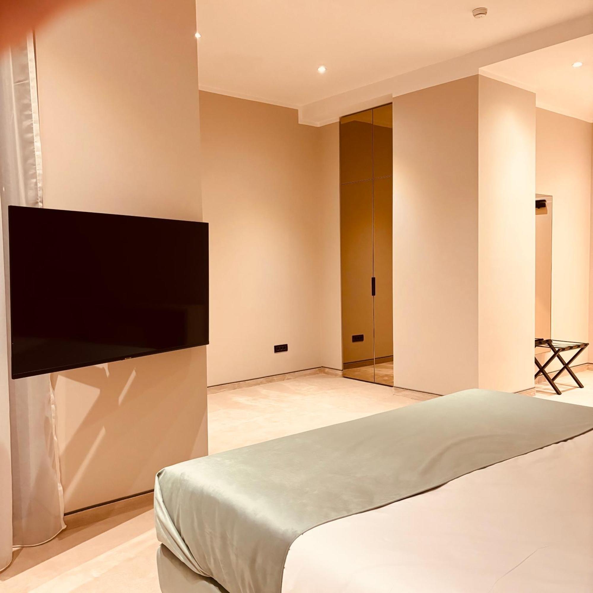 Hotel Clipa Drobeta Turnu Severin Eksteriør bilde